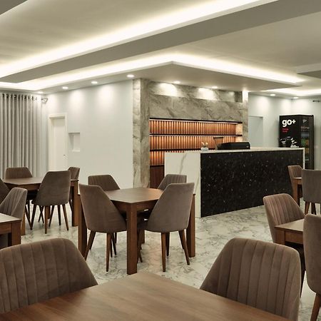 Montflux Hotel Boks Zewnętrze zdjęcie