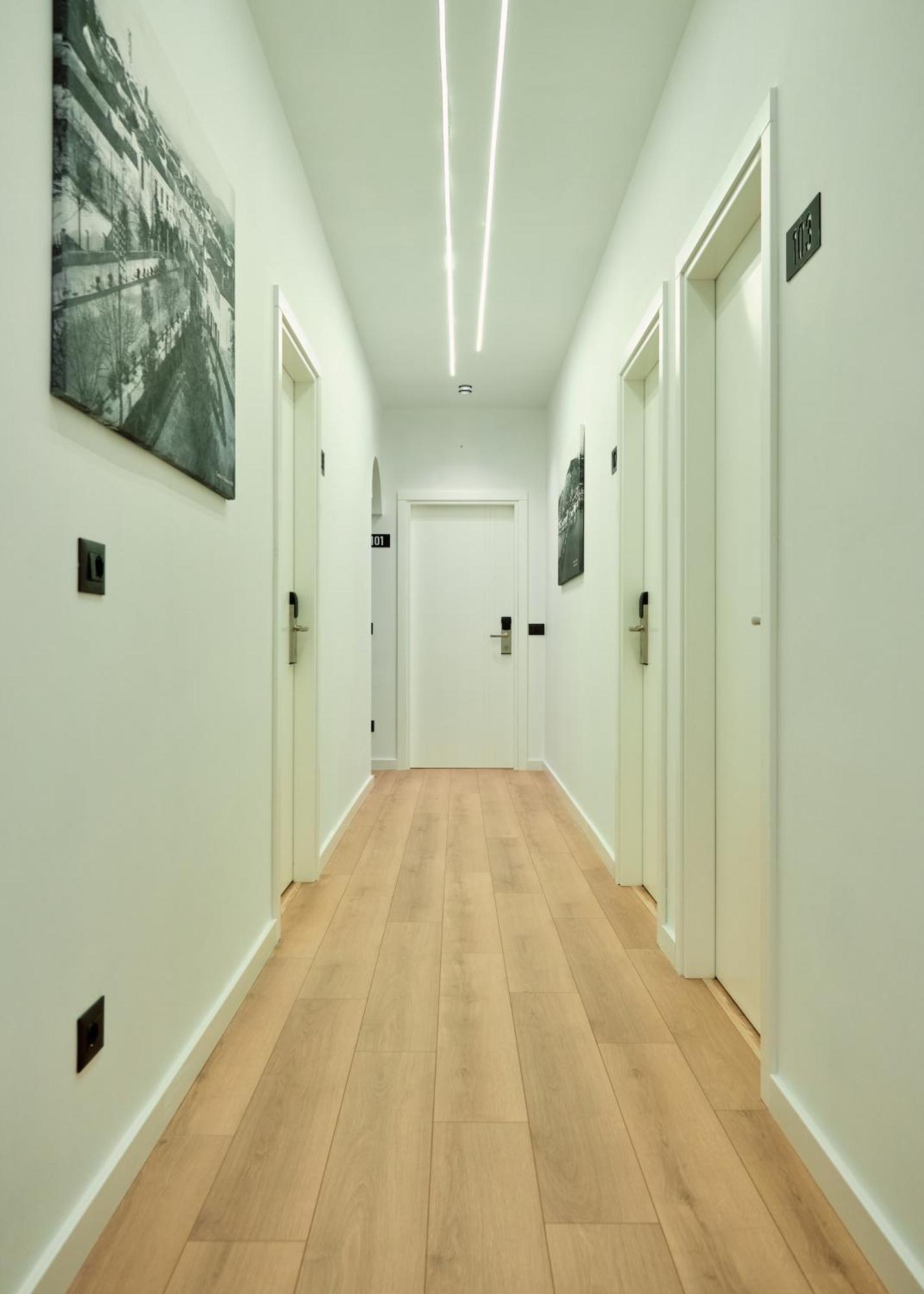 Montflux Hotel Boks Zewnętrze zdjęcie