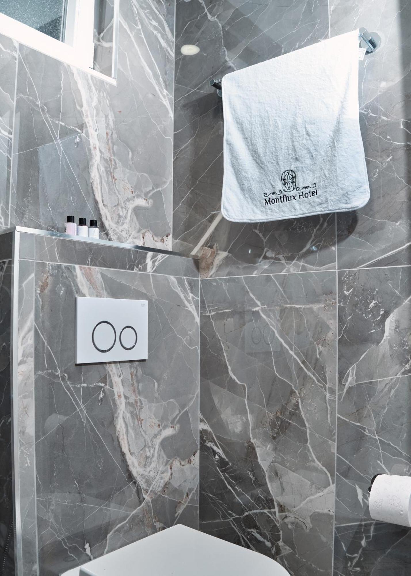 Montflux Hotel Boks Zewnętrze zdjęcie