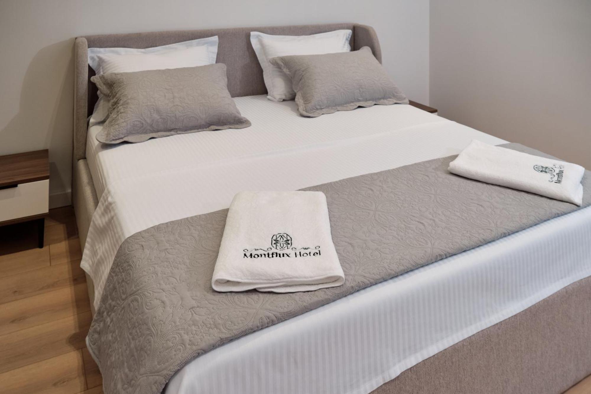 Montflux Hotel Boks Zewnętrze zdjęcie