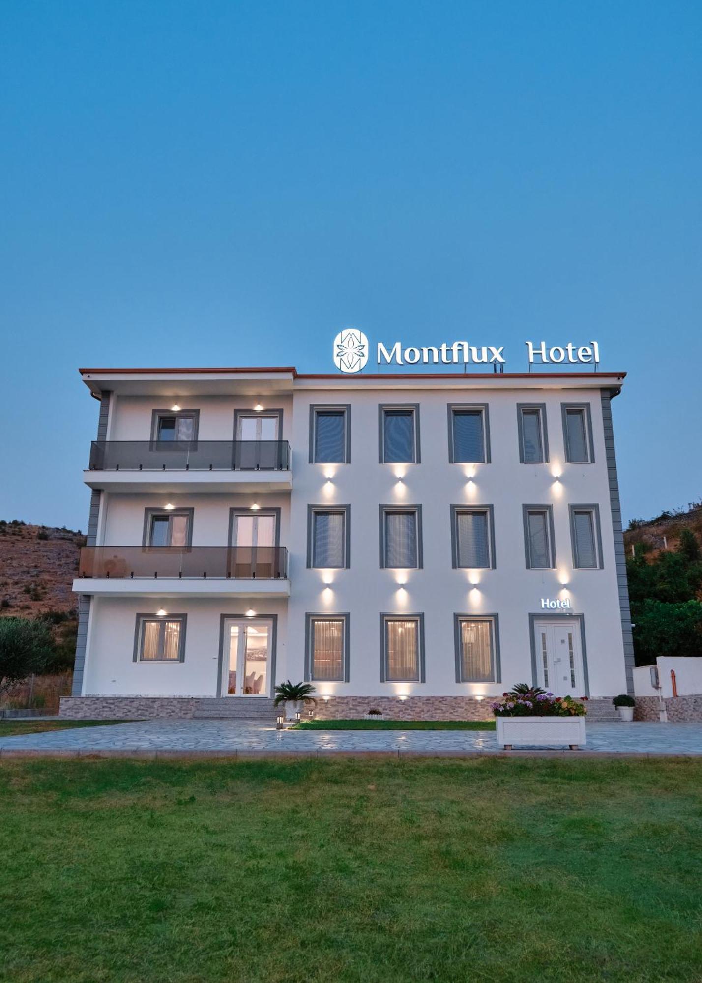 Montflux Hotel Boks Zewnętrze zdjęcie